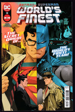 Load image into Gallery viewer, Batman Superman World's Finest (2022)