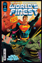 Load image into Gallery viewer, Batman Superman World's Finest (2022)