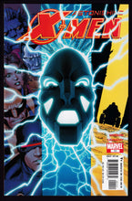 Load image into Gallery viewer, Astonishing X-Men (2004) Vol 3