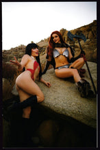 Load image into Gallery viewer, Vampirella vs Red Sonja