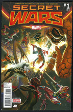 Load image into Gallery viewer, SECRET WARS (2015)